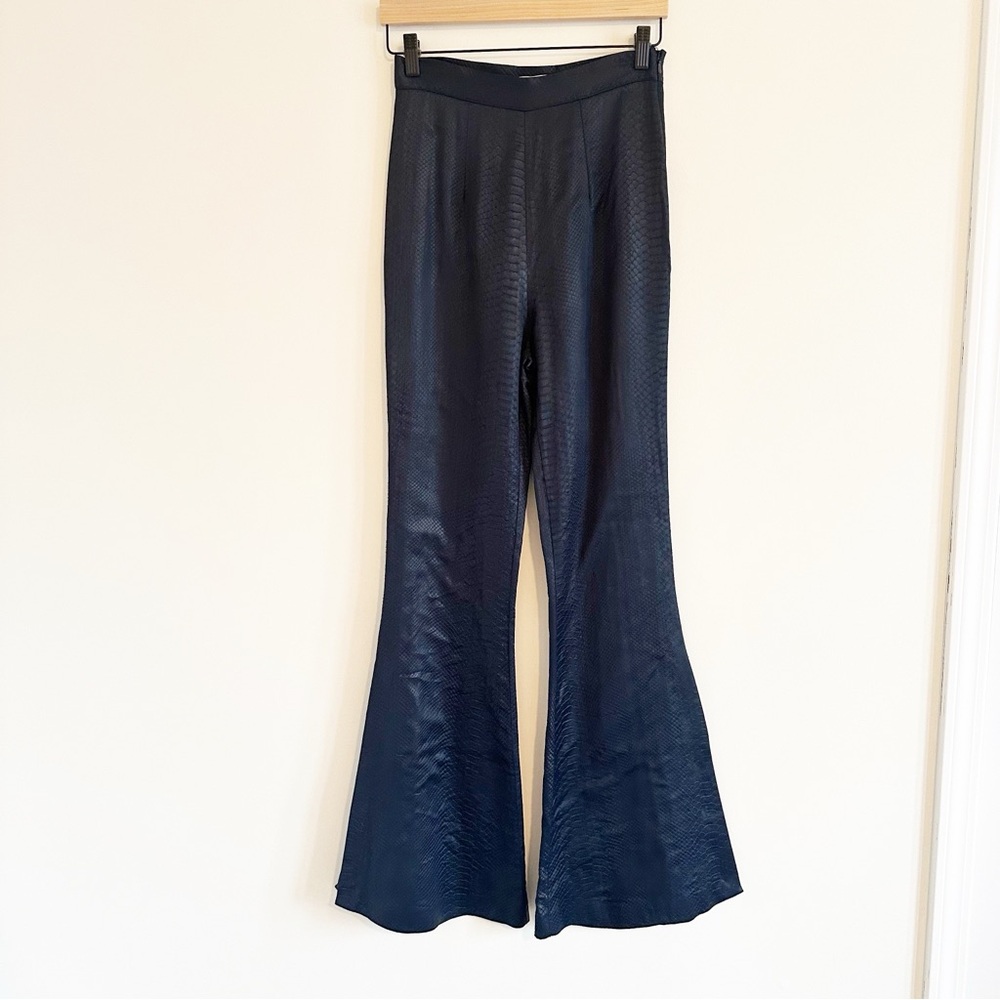 SAFIYAA Navy Embossed Python Side Zip Pant - Picture 6 of 11